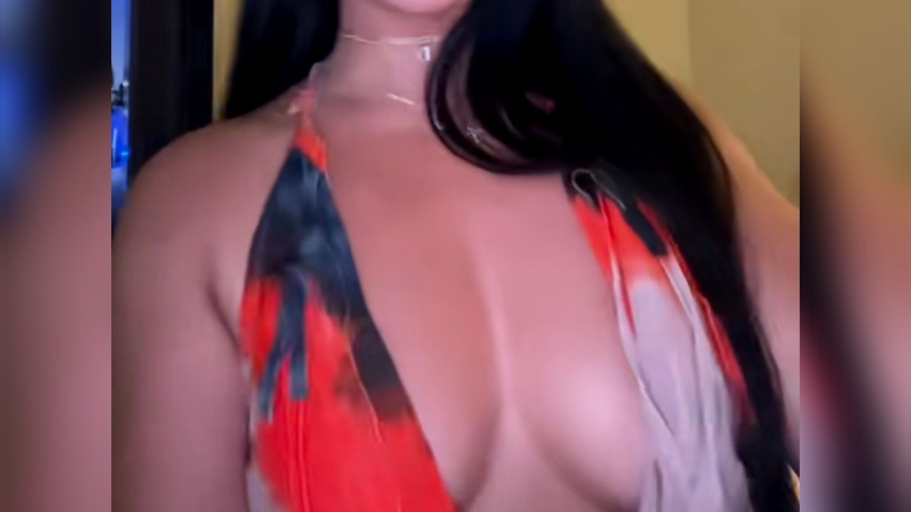 Online Livesex met Alani