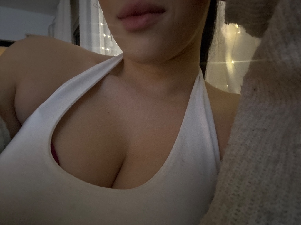 Online Livesex met Babylolaa