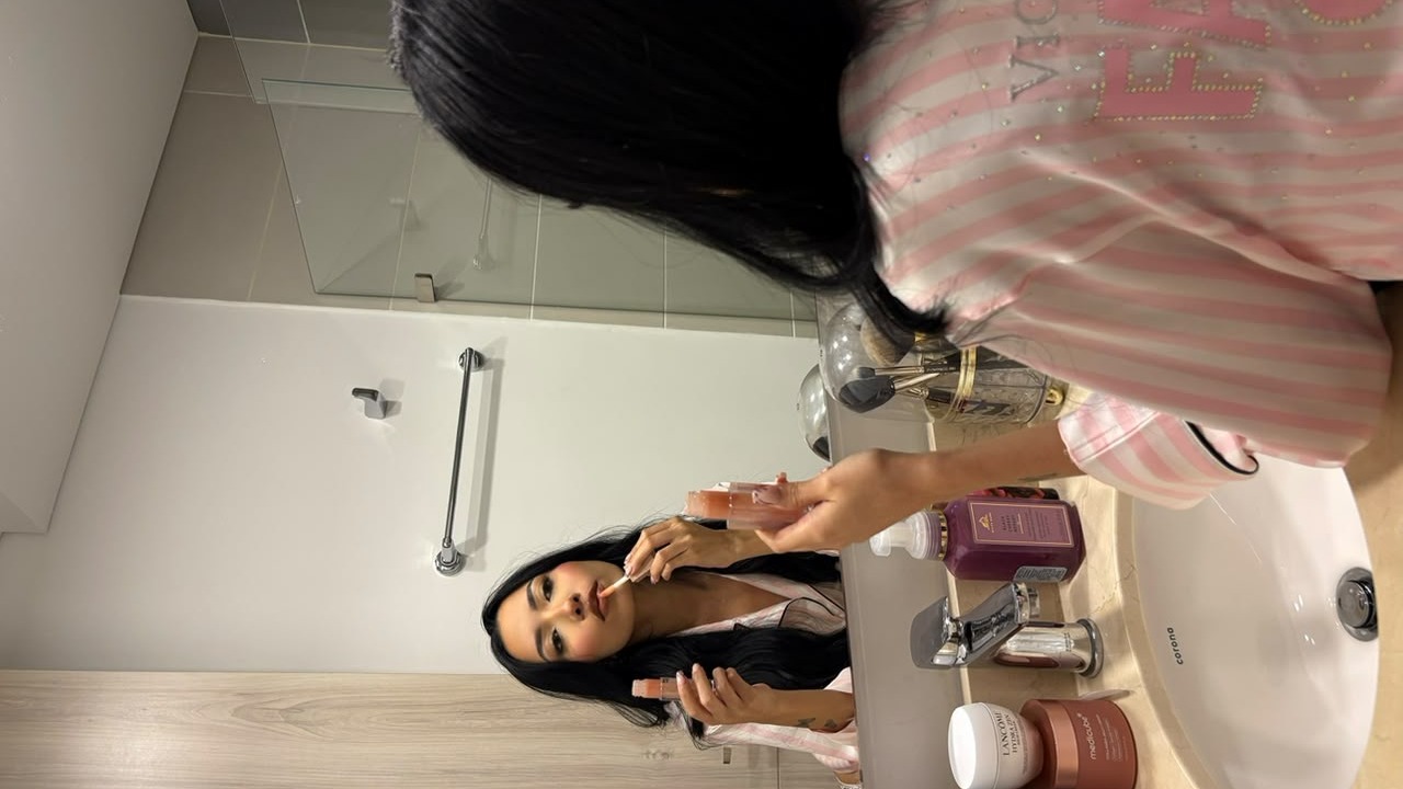 Online Livesex met Georgina19