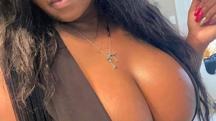 Online Livesex met Hornylola