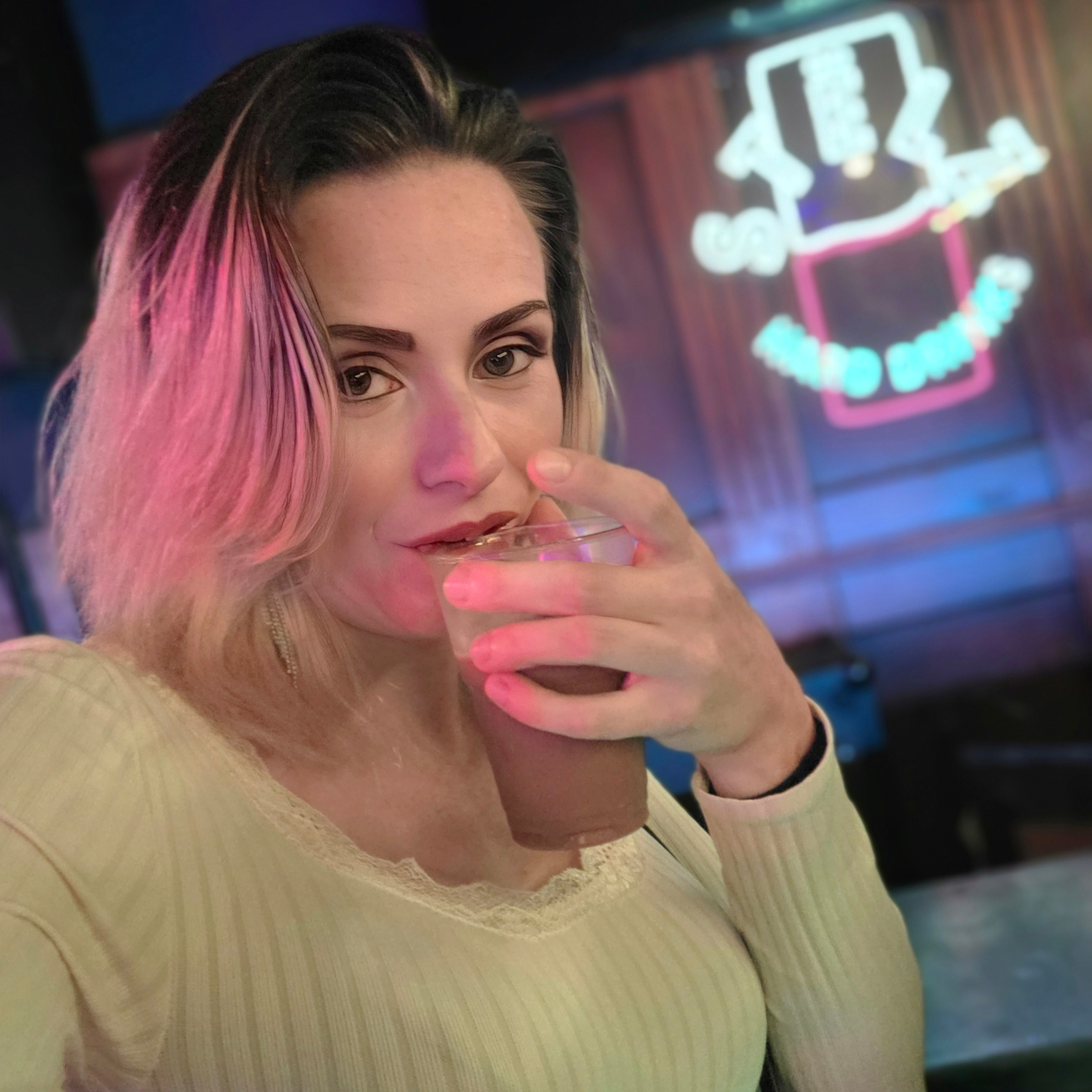 Livesex met Lekkerdingetje uit Biddinghuizen