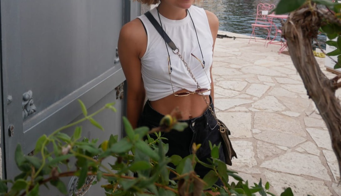Online Livesex met Louisexxxlevi