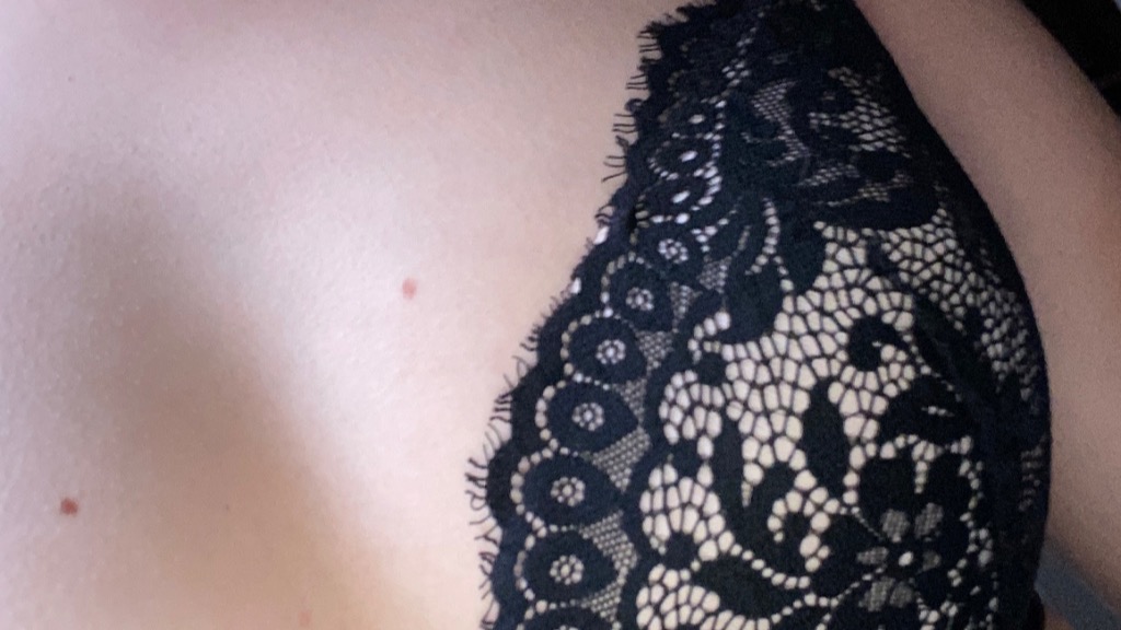 Online Livesex met Queenn