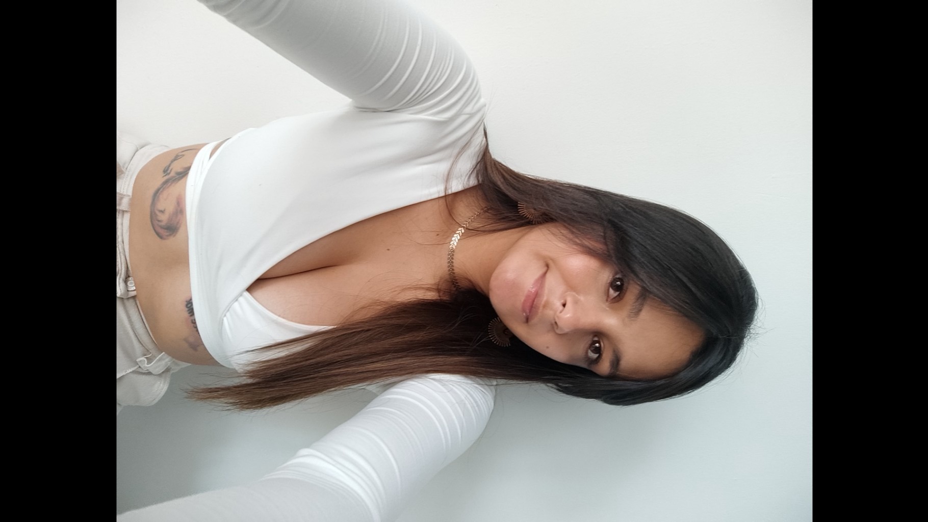 Online Livesex met antonella18