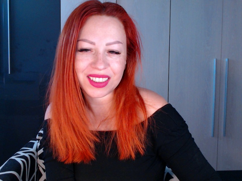 Online Livesex met dellya