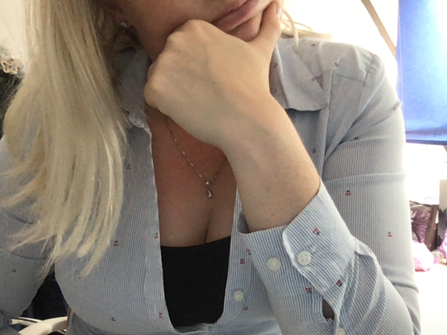 Online Livesex met esmee-xxx