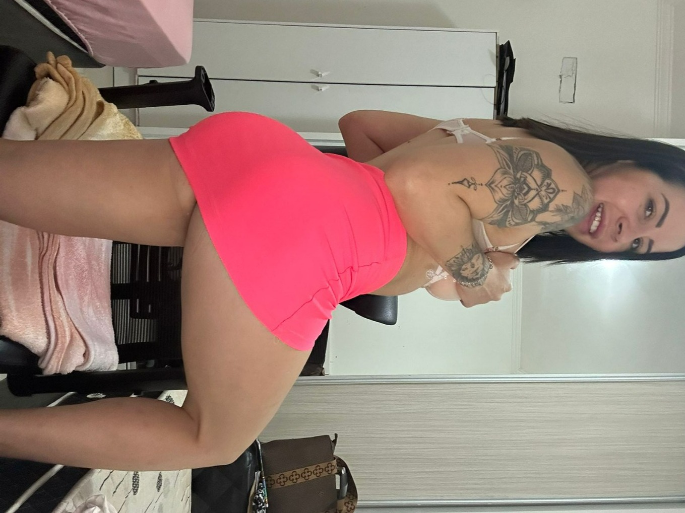 Livesex met halina uit Rosmalen