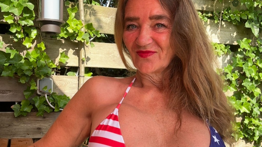 Online Livesex met miss70
