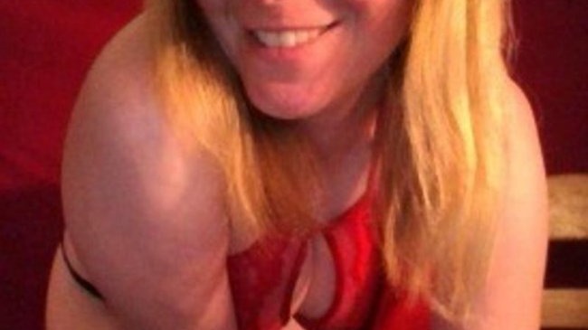 Livesex met sharon1906 van Rotterdam