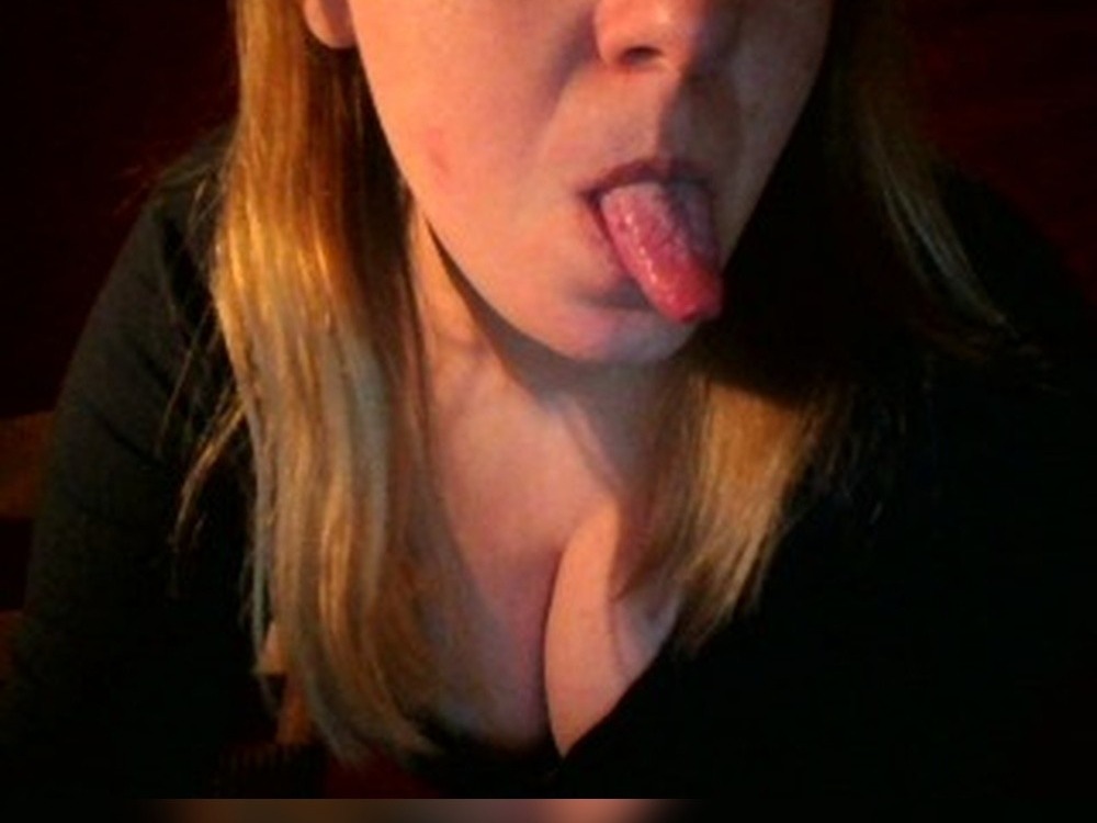 Livesex met sharon1906 uit Rotterdam