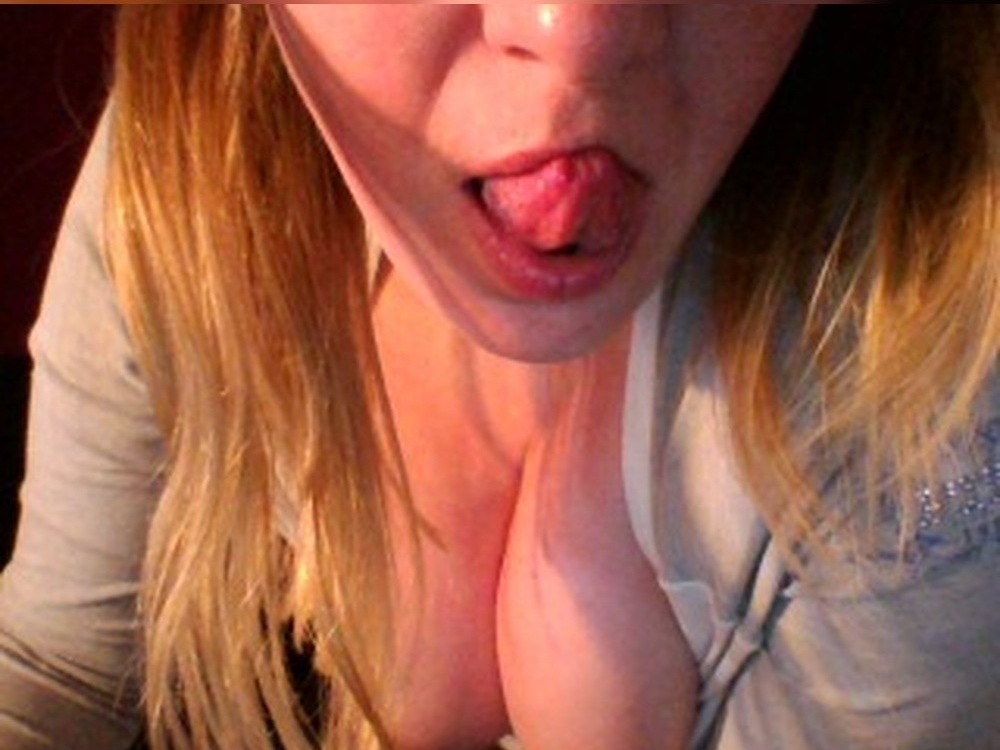 Livesex met sharon1906 uit Rotterdam
