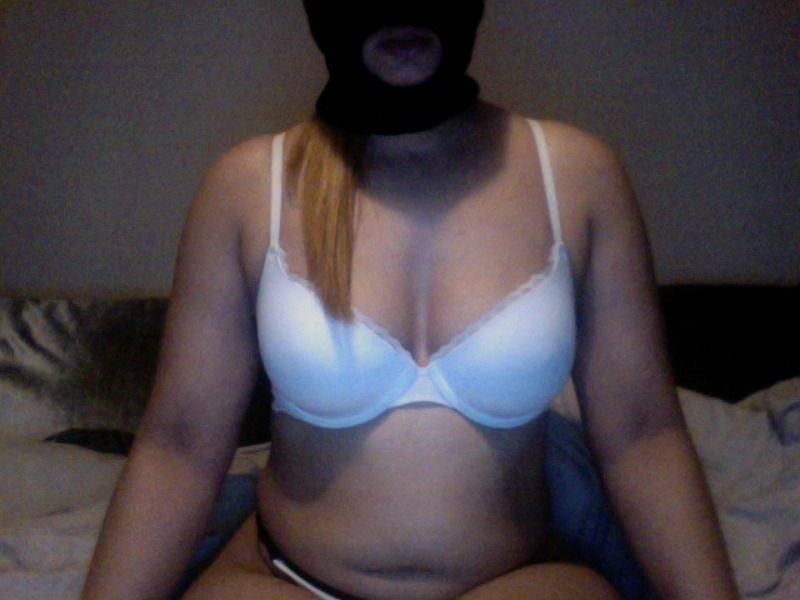 Livesex met suwela uit Rotterdam