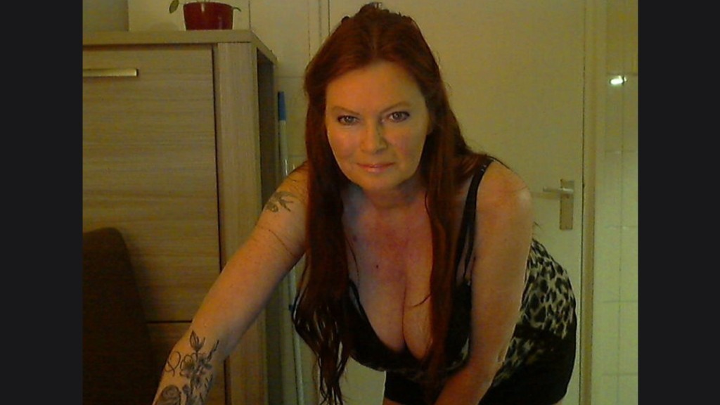 Livesex met taraxx uit Groningen