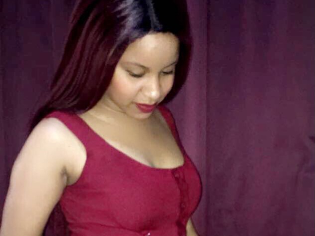 Online Livesex met GeileLatifa