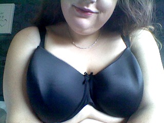 Livesex met Juliaxoxo uit Utrecht