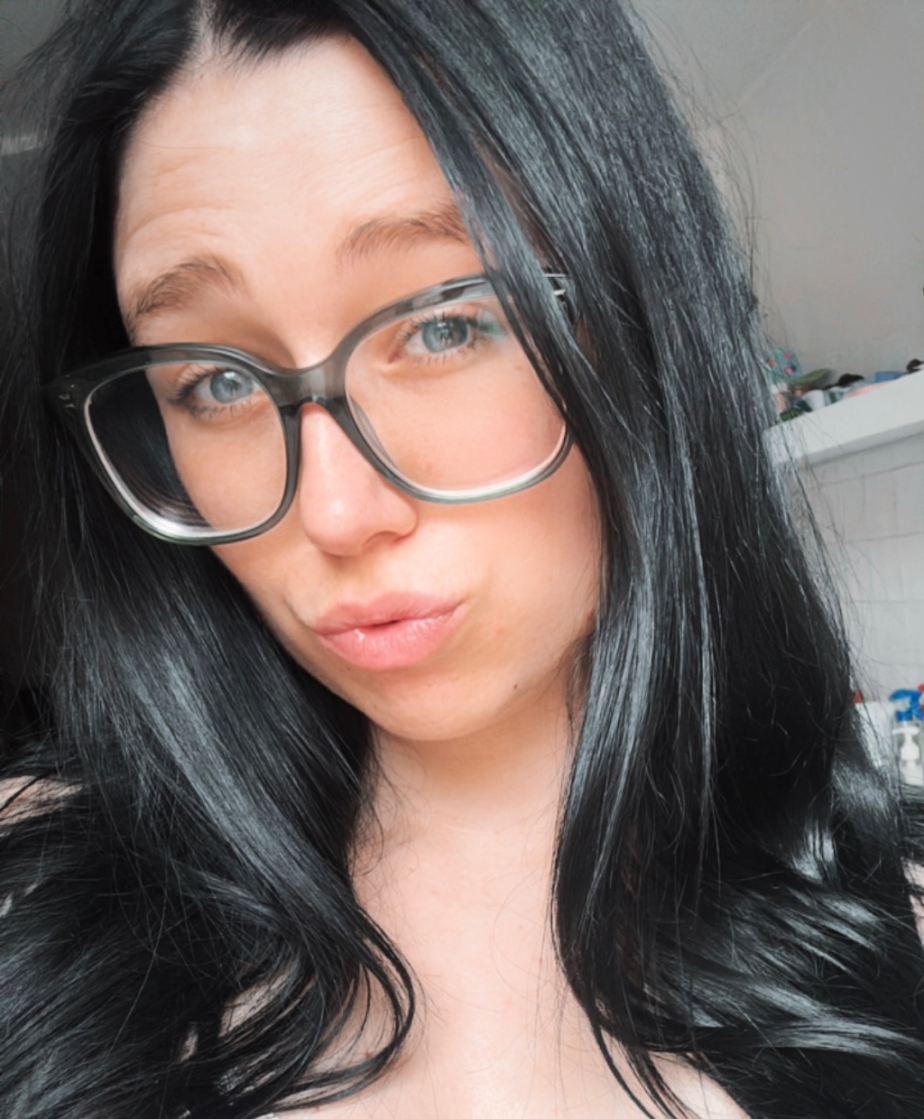 Online Livesex met Mona98