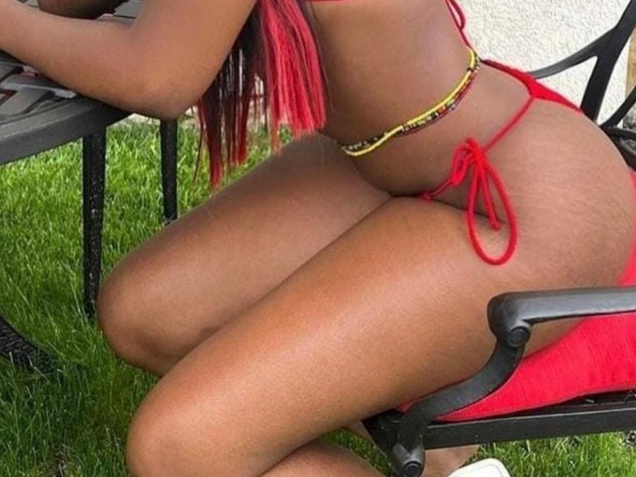 Livesex met Sexykatey van Emmen