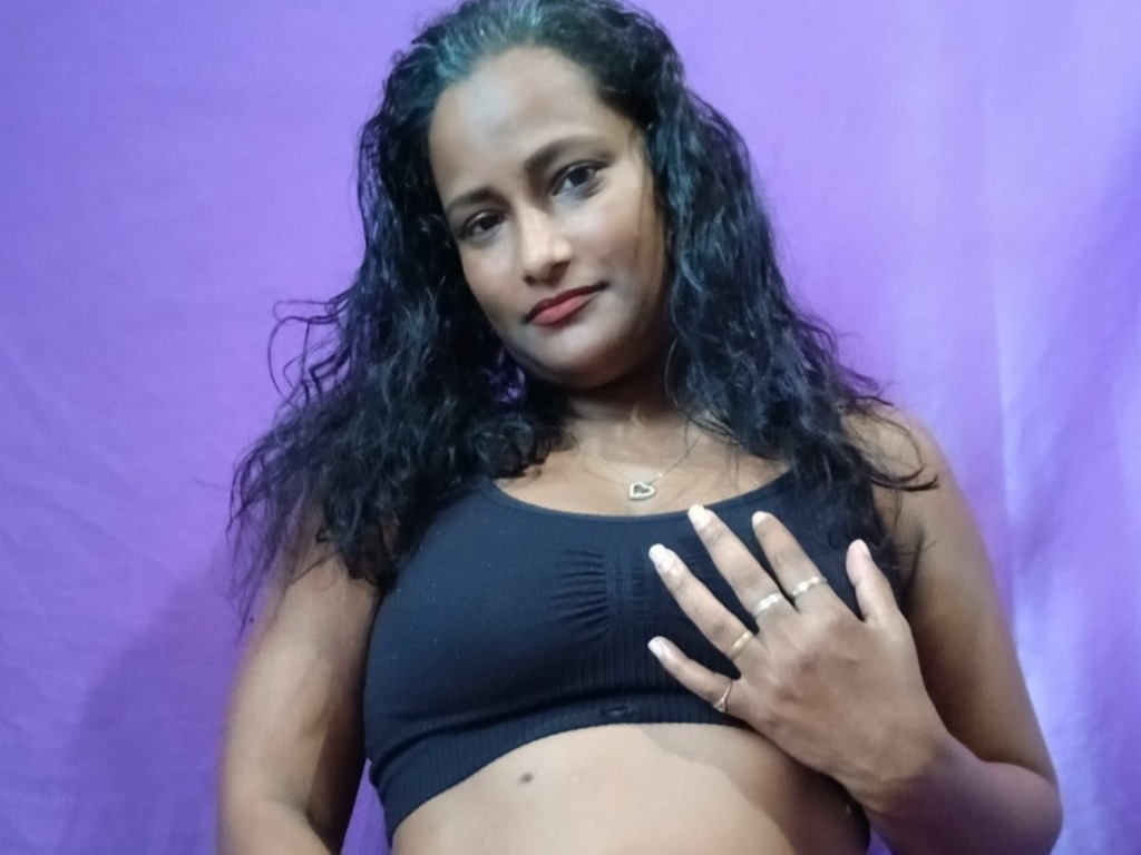 Livesex met Sweetvirgo uit Leiden