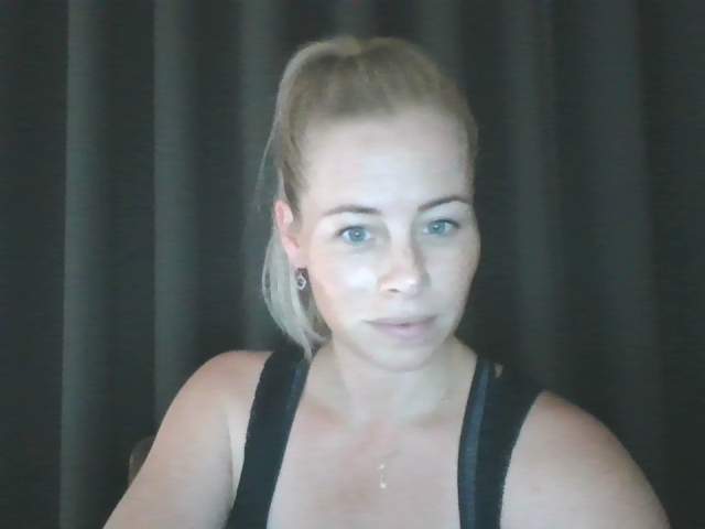 Online Livesex met blondie84
