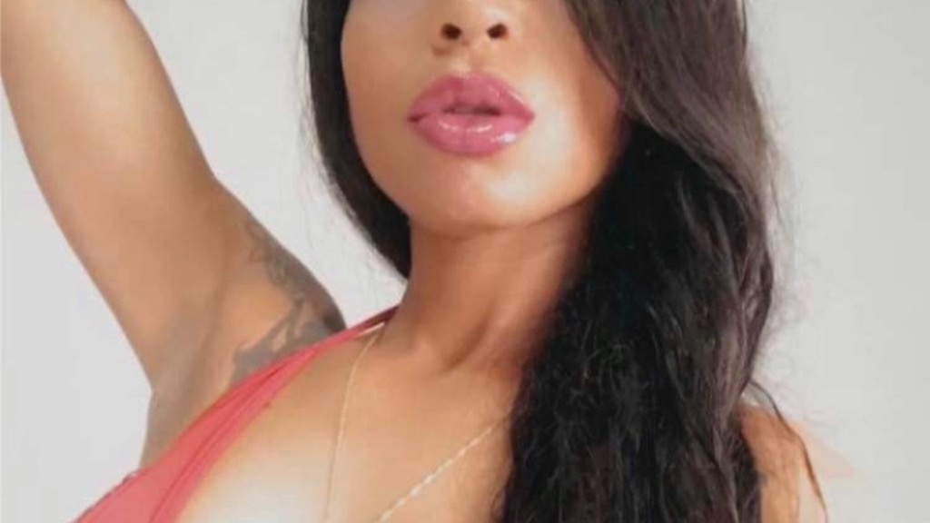 Livesex met chandra84 uit Rotterdam