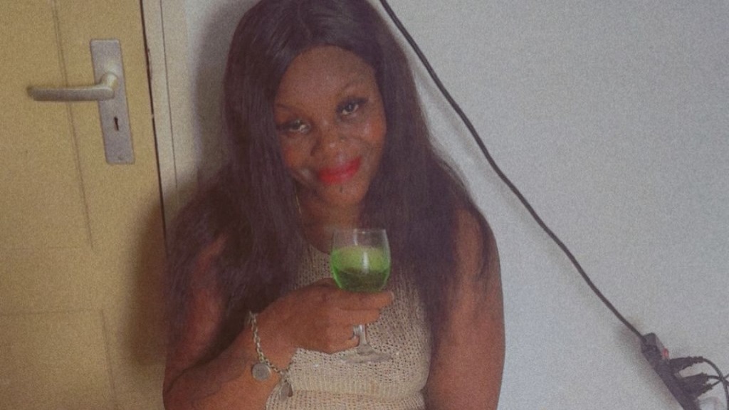 Online Livesex met dominantbrenda