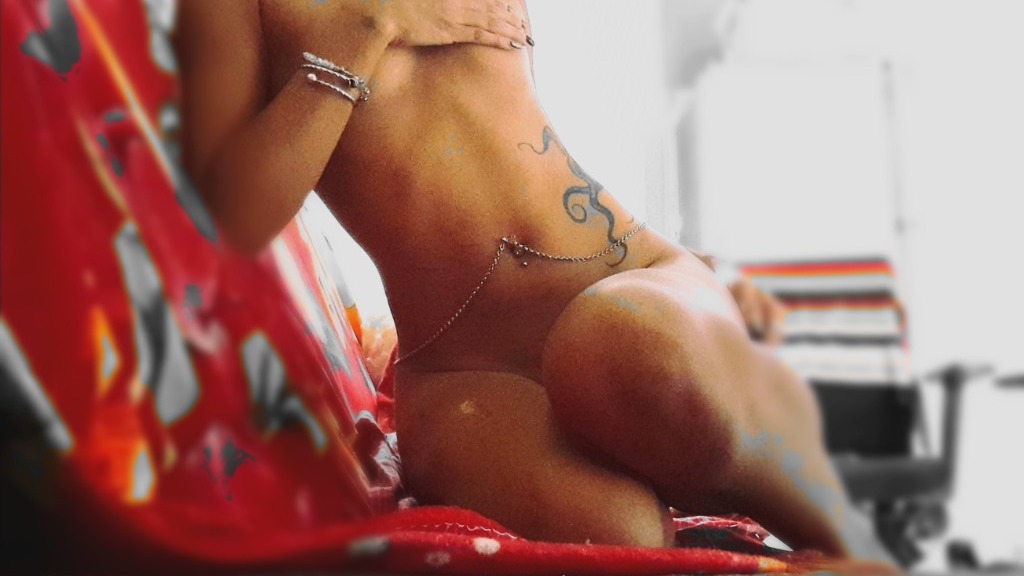 Livesex met elasticgirll uit Amsterdam