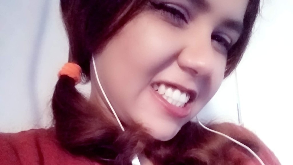 Online Livesex met engelcarlla