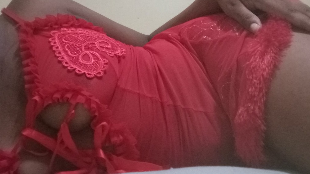 Online Livesex met hotlarona