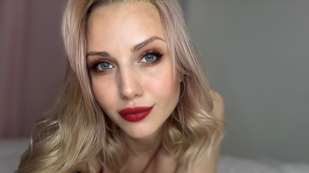 Online Livesex met lilith19