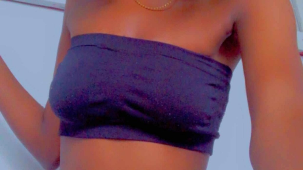 Online Livesex met meiske18