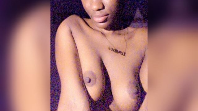 Livesex met meiske18 uit Rotterdam