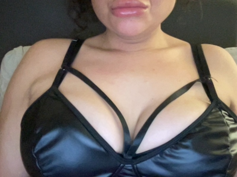 Livesex met mireille93 uit Den Haag