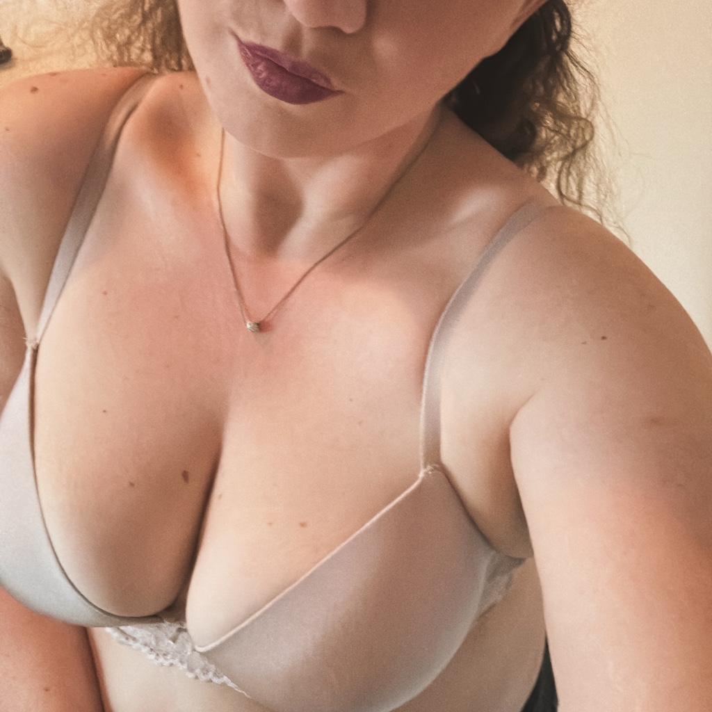 Online Livesex met nienkeandmore