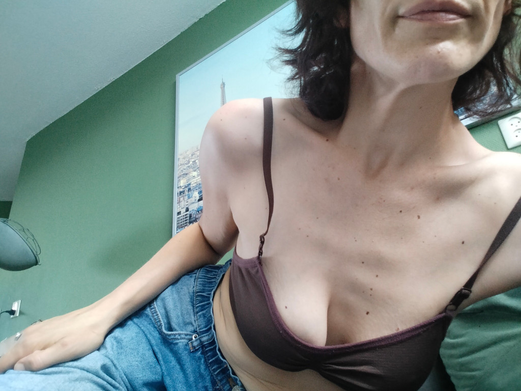 Livesex met petronella uit Roermond
