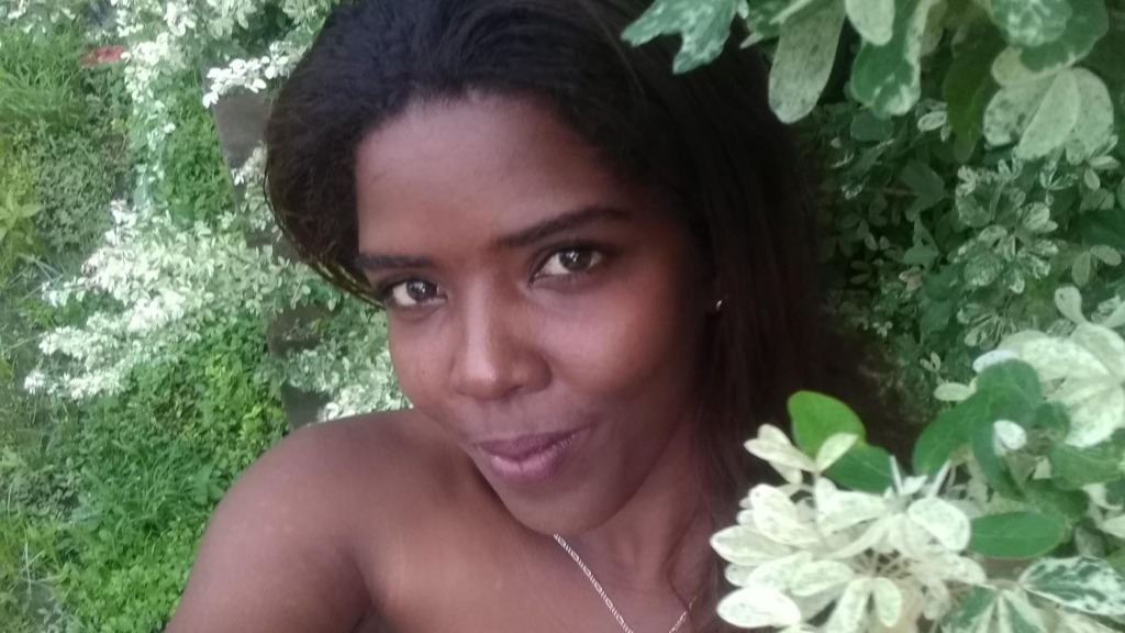 Online Livesex met sayonaria