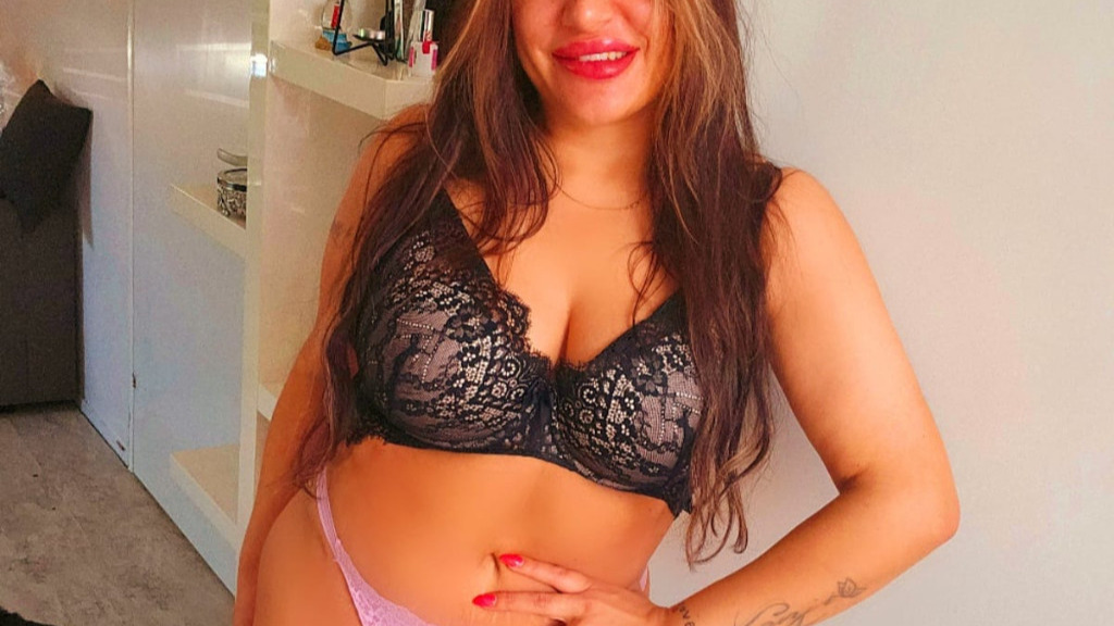 Online Livesex met xlarissax