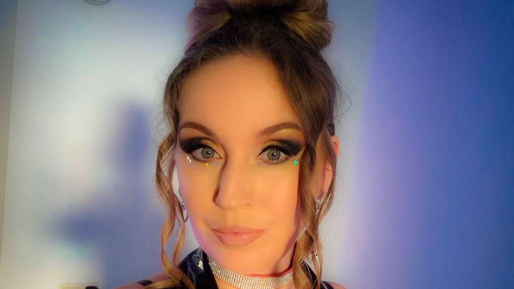 Livesex met yorinbabe uit Rotterdam